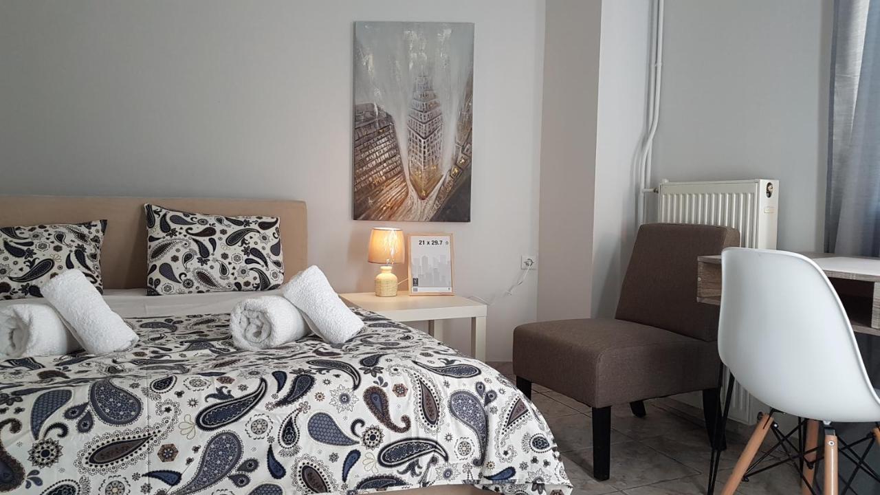 Palette Apartment Champagne - Athens Center, 6 Bd, 3 Bath Buitenkant foto