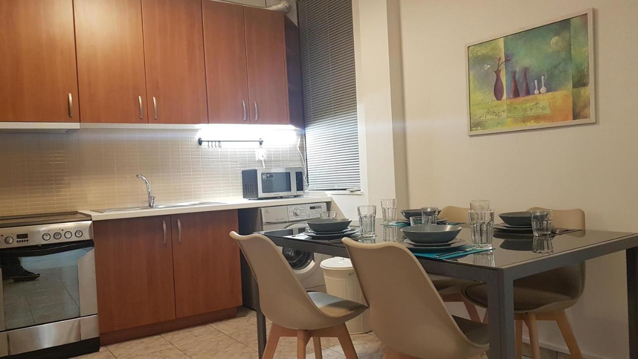 Palette Apartment Champagne - Athens Center, 6 Bd, 3 Bath Buitenkant foto