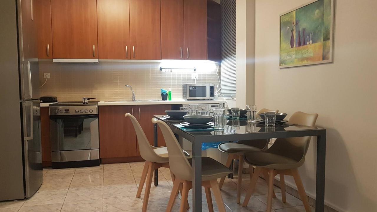 Palette Apartment Champagne - Athens Center, 6 Bd, 3 Bath Buitenkant foto