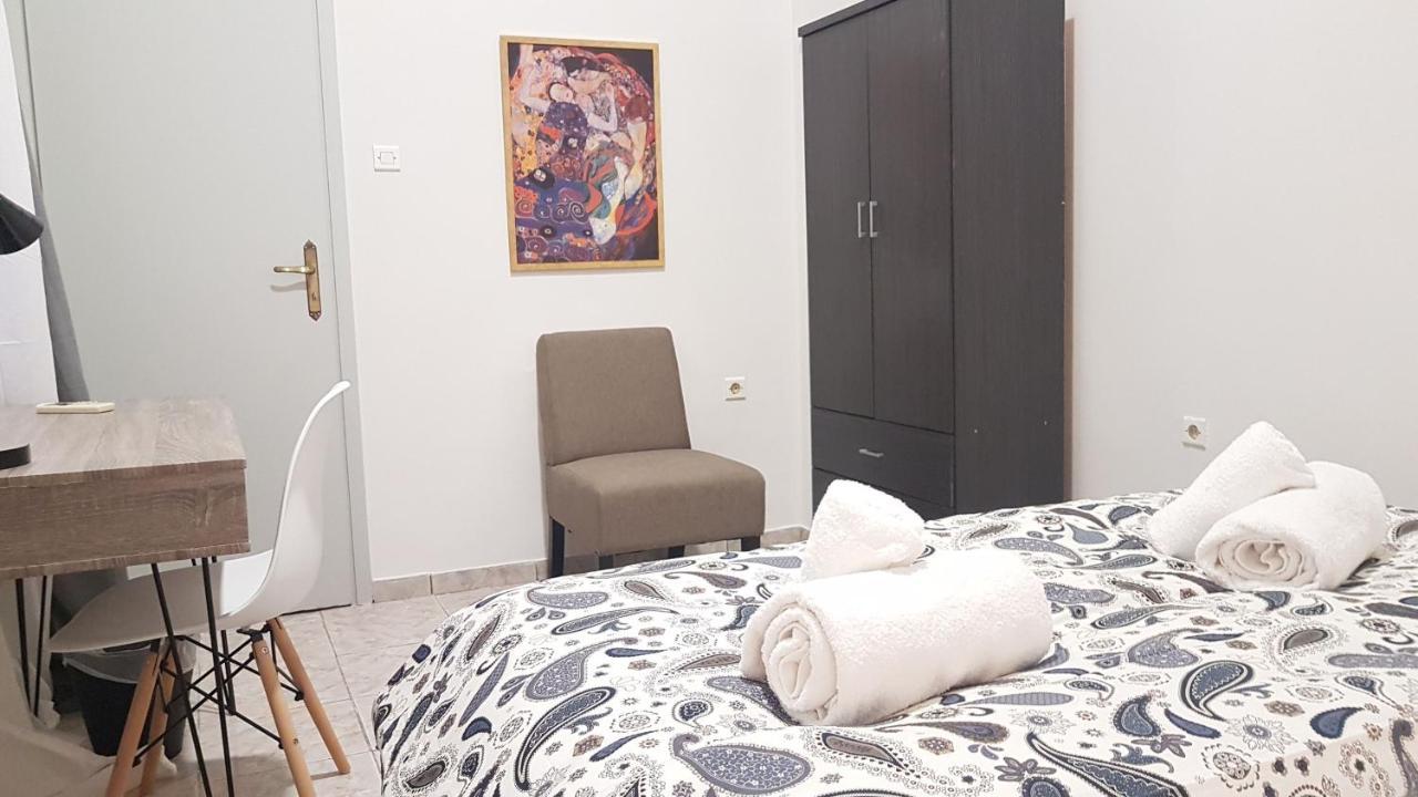 Palette Apartment Champagne - Athens Center, 6 Bd, 3 Bath Buitenkant foto