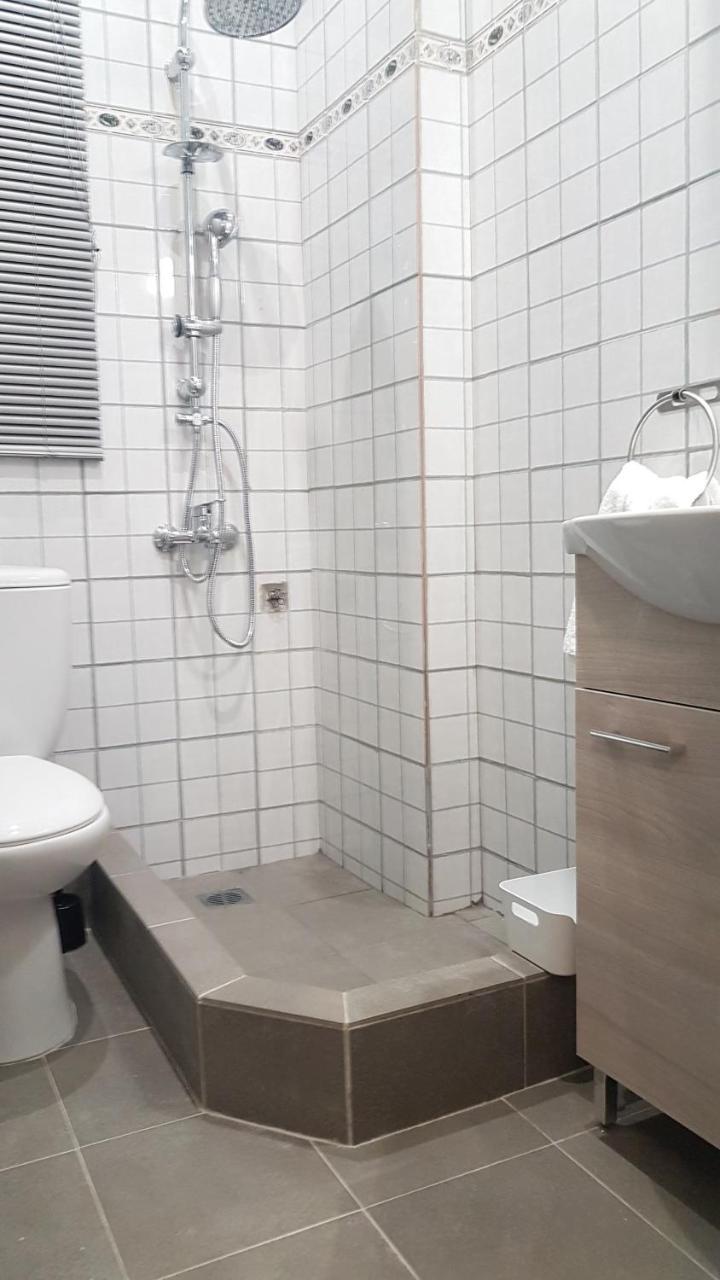 Palette Apartment Champagne - Athens Center, 6 Bd, 3 Bath Buitenkant foto