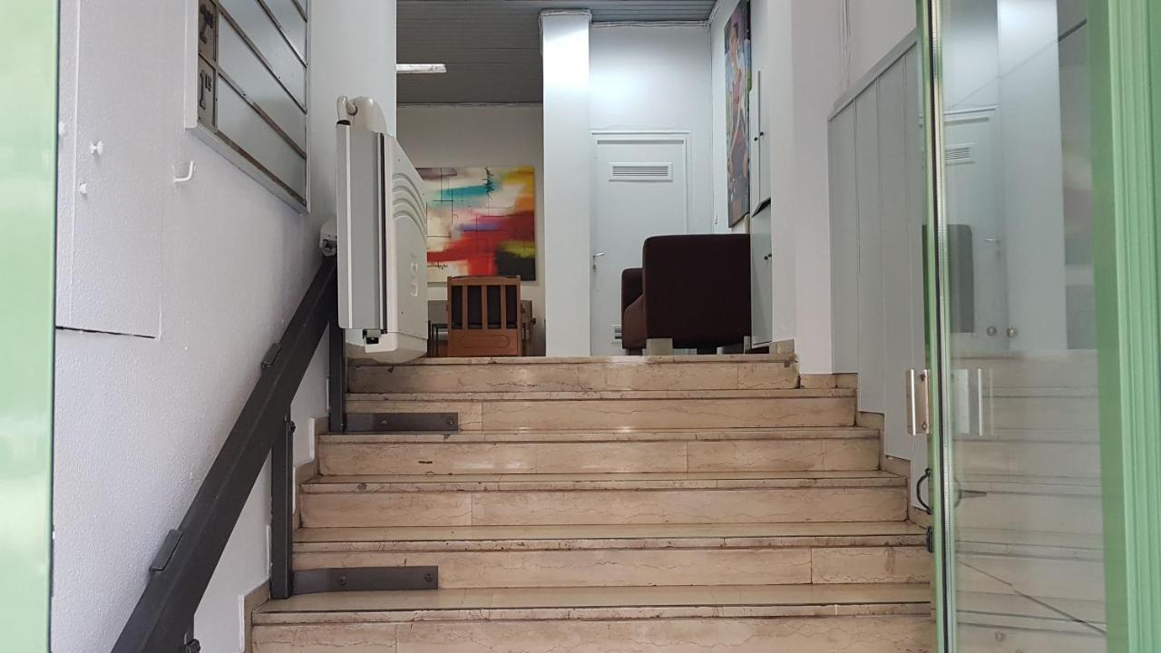 Palette Apartment Champagne - Athens Center, 6 Bd, 3 Bath Buitenkant foto