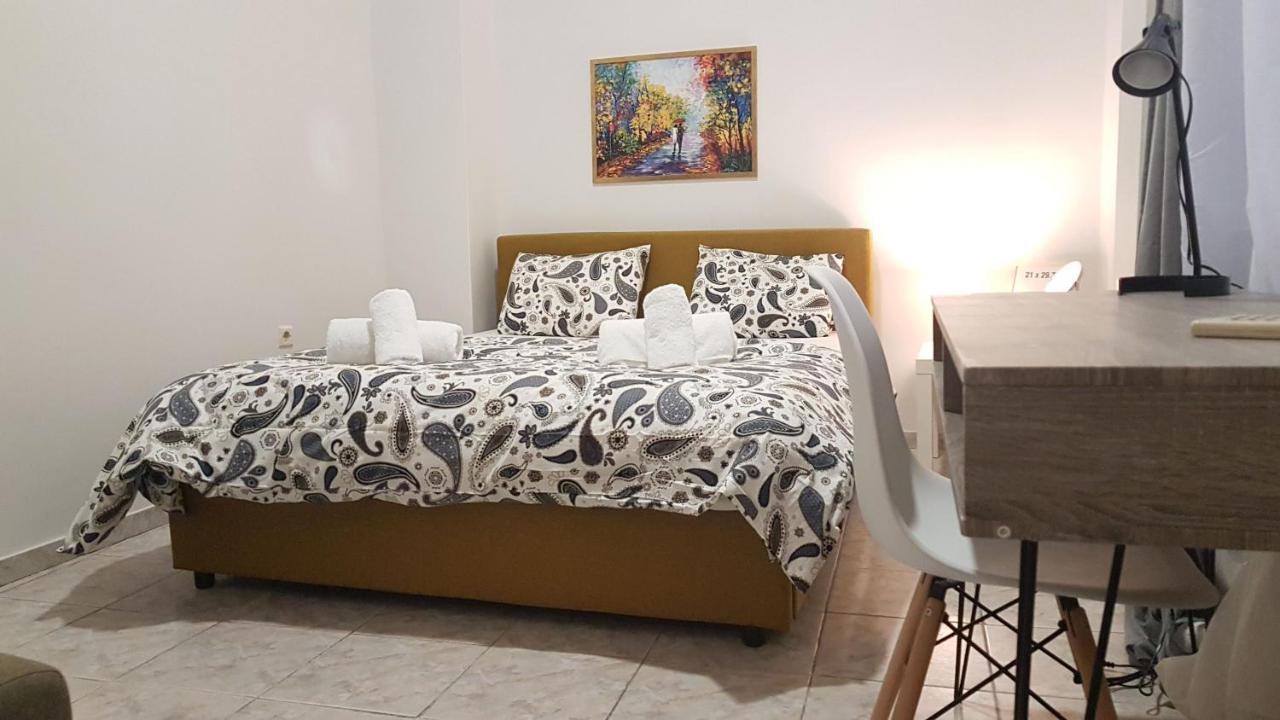 Palette Apartment Champagne - Athens Center, 6 Bd, 3 Bath Buitenkant foto